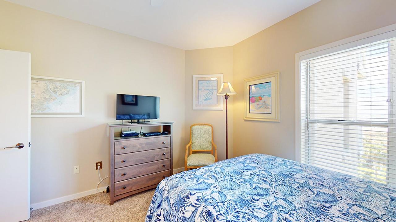 | 414 Barrington Court