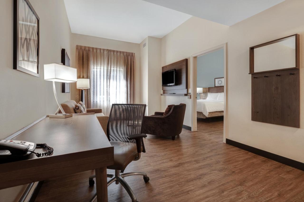 King Suite at Staybridge Suites Tallahassee by IHG