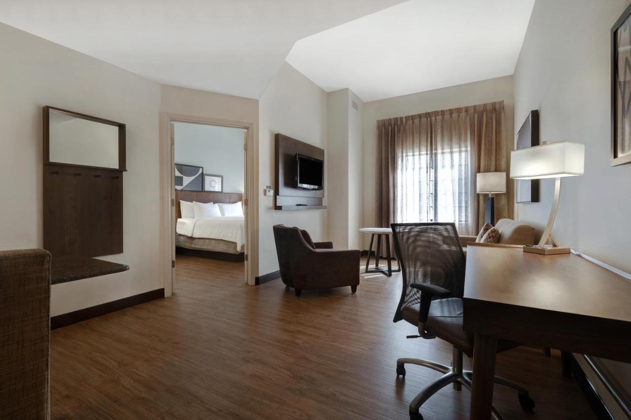 King Suite at Staybridge Suites Tallahassee by IHG
