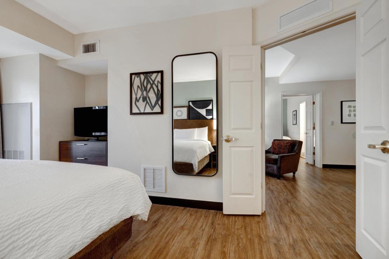 King Suite at Staybridge Suites Tallahassee by IHG