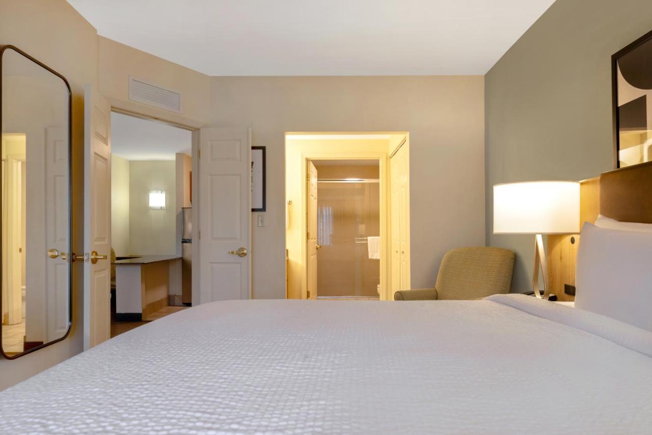 King Suite at Staybridge Suites Tallahassee by IHG