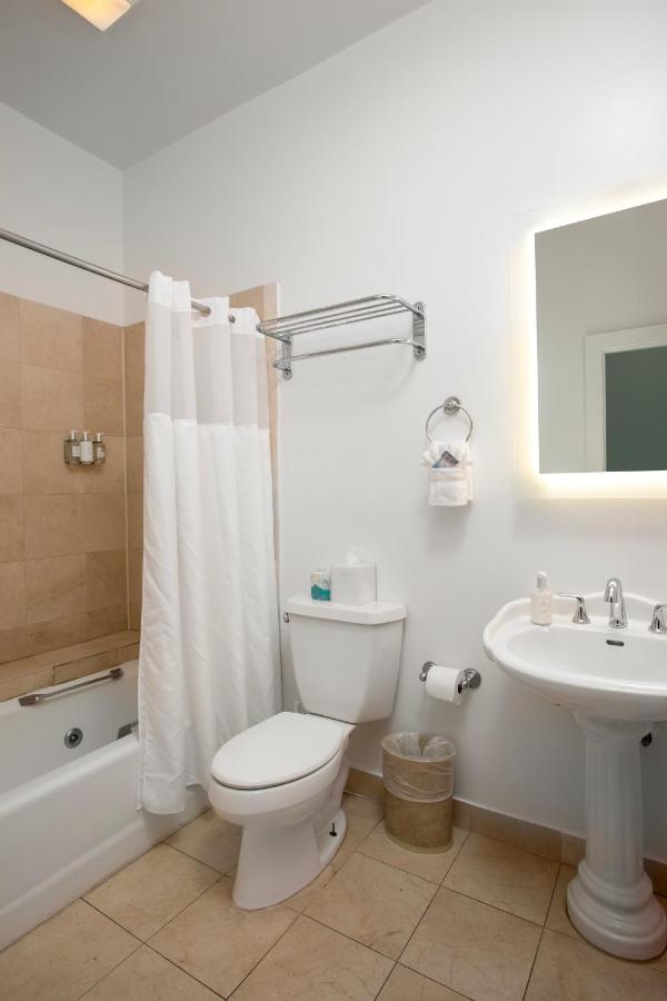 Two-Bedroom Cottage at Paradise Inn Key West - Adults Only