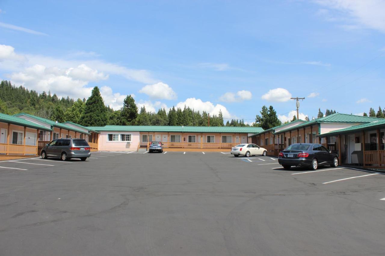 | Evergreen Lodge