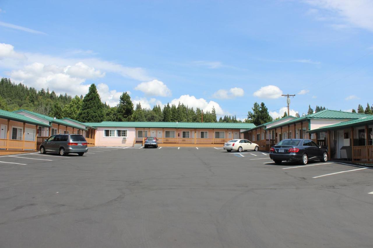 | Evergreen Lodge
