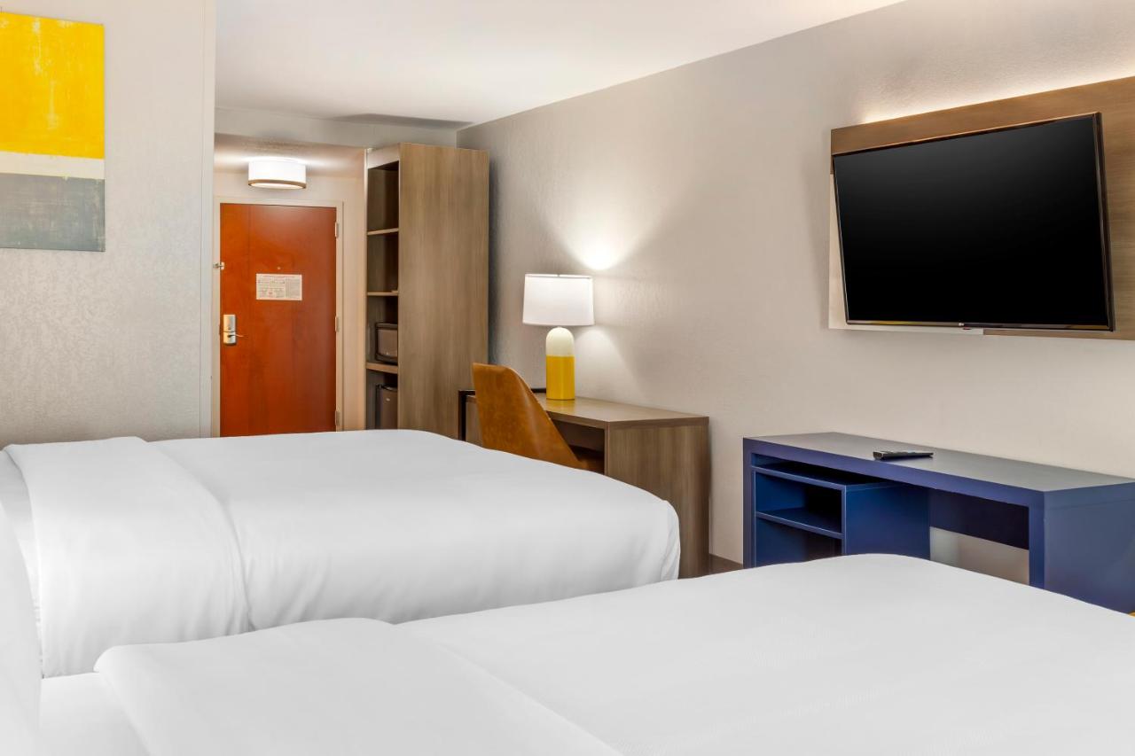 Queen Suite with Two Queen Beds - Non-Smoking at Comfort Suites Whitsett - Greensboro East
