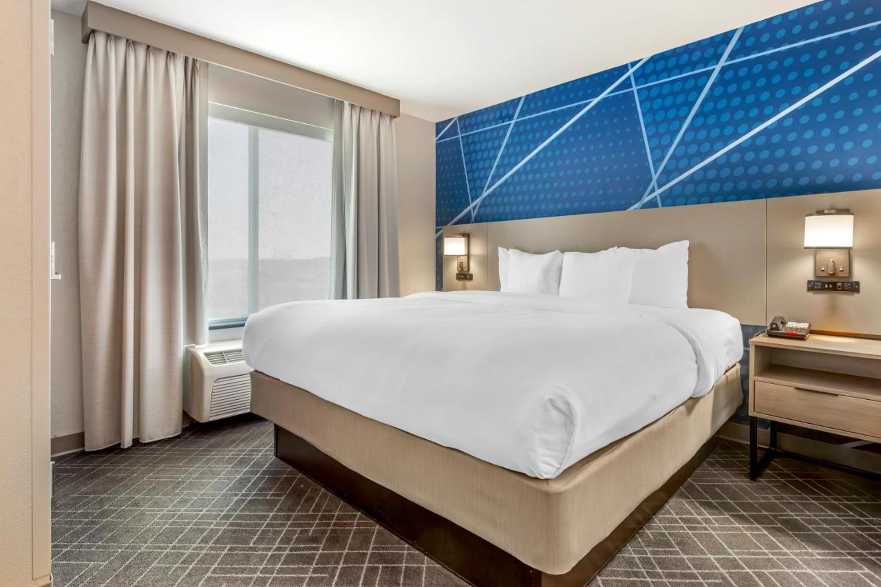 King Suite - Non-Smoking at Comfort Suites Whitsett - Greensboro East
