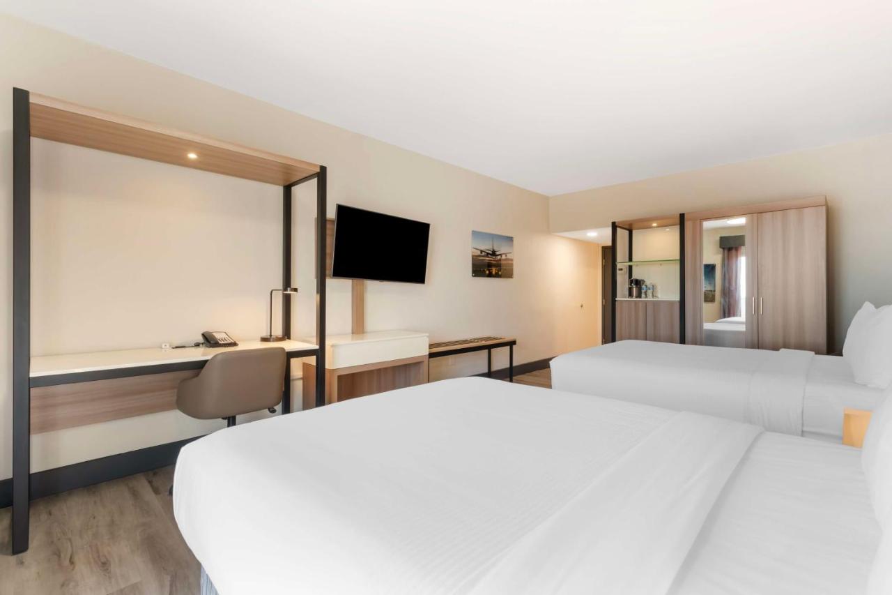 | Best Western Plus Atlanta Airport East