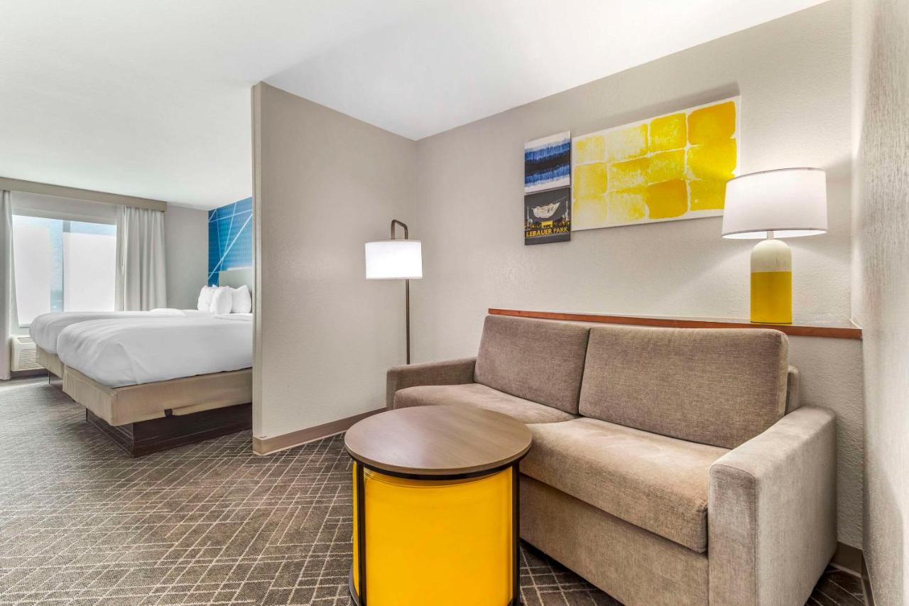 Queen Suite with Two Queen Beds - Non-Smoking at Comfort Suites Whitsett - Greensboro East