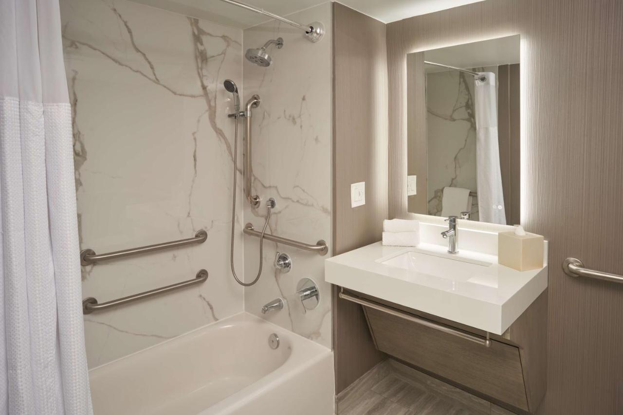 Queen Room with Queen Beds and Bath Tub - Mobility Accessible at DoubleTree by Hilton Cocoa Beach Oceanfront