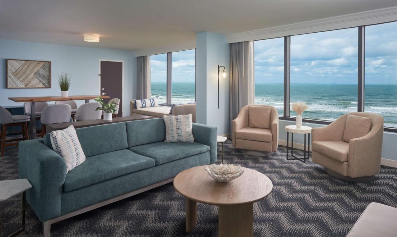  | Hilton Cocoa Beach Oceanfront