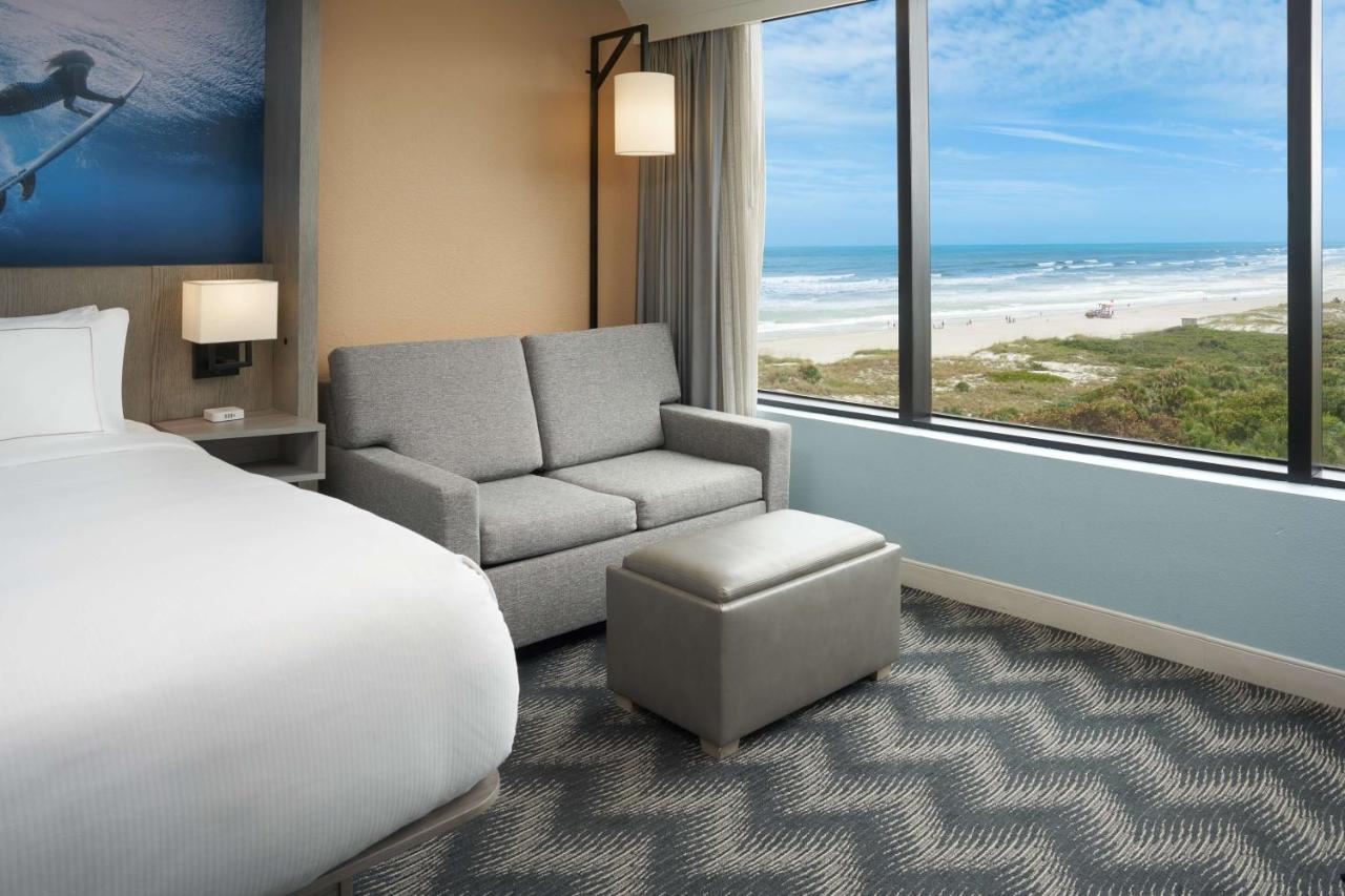 Deluxe King Room at DoubleTree by Hilton Cocoa Beach Oceanfront