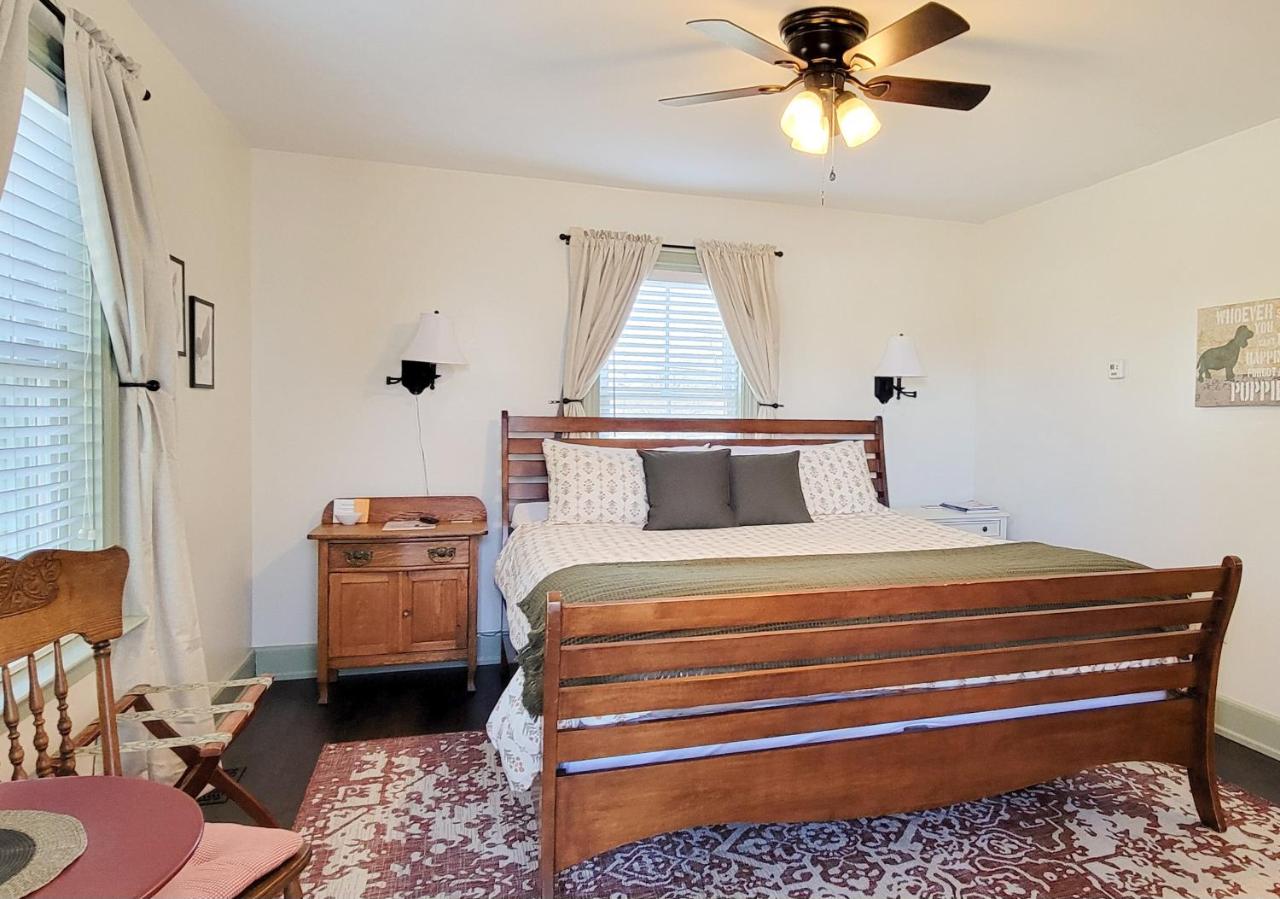 | Pheasant Field Bed and Breakfast