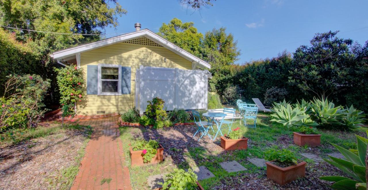 | Secret Garden Inn & Cottages