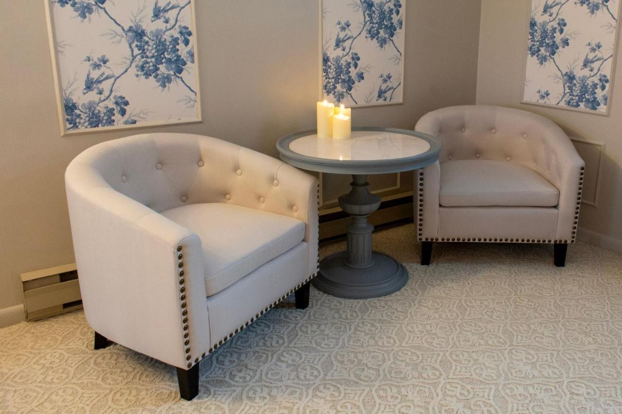  | Hudson Manor Bed & Breakfast