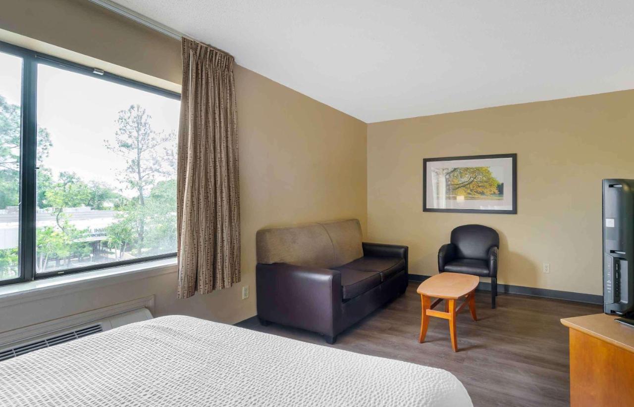 Deluxe Studio with Two Double Beds - Non-Smoking at Extended Stay America Suites Tampa Airport Memorial Hwy