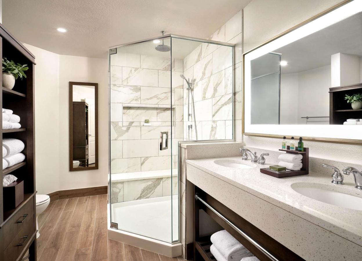 Two-Bedroom Villa at Caribe Royale Orlando, WorldHotels Elite