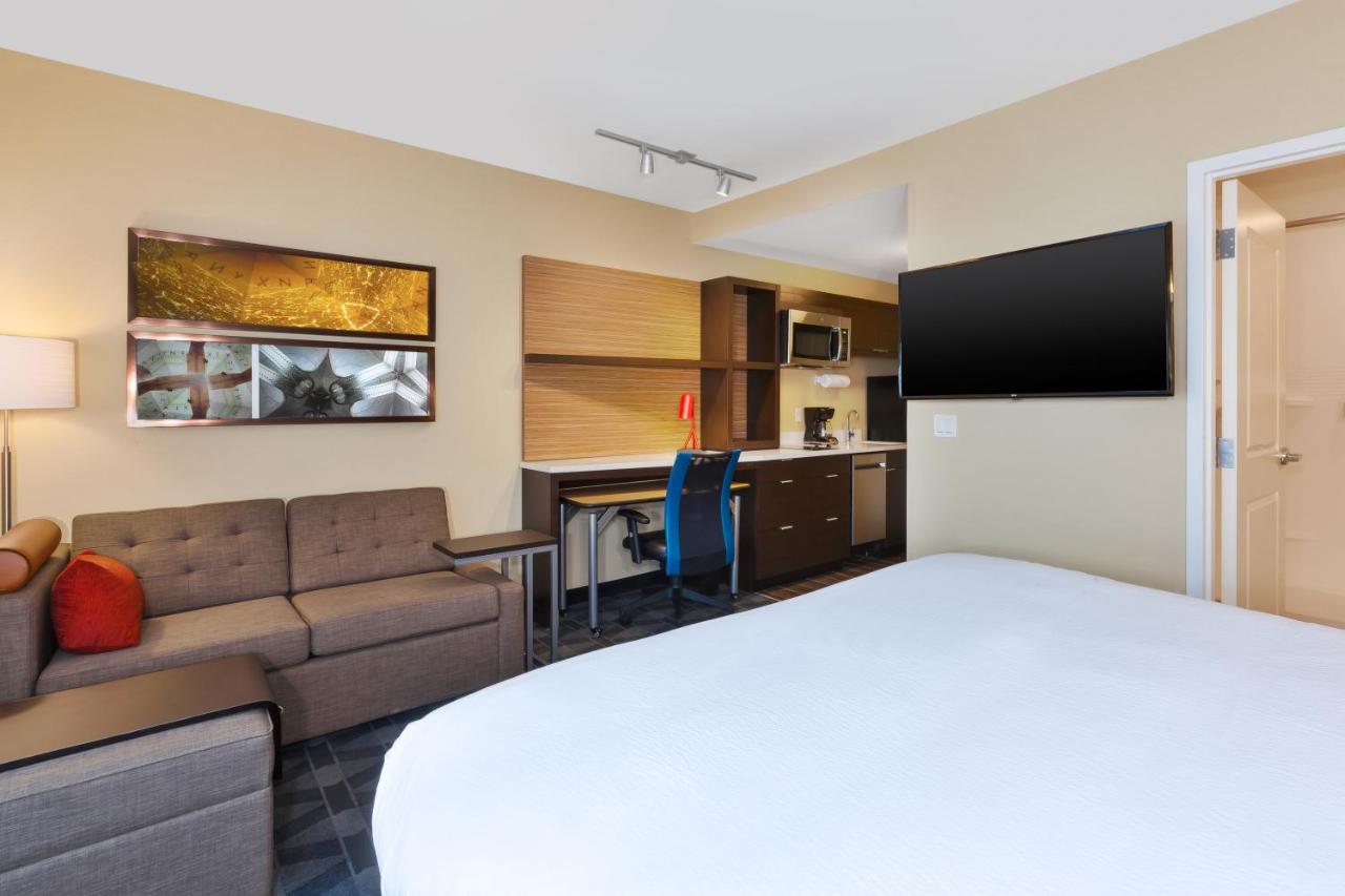  | TownePlace Suites by Marriott Grand Rapids Airport Southeast