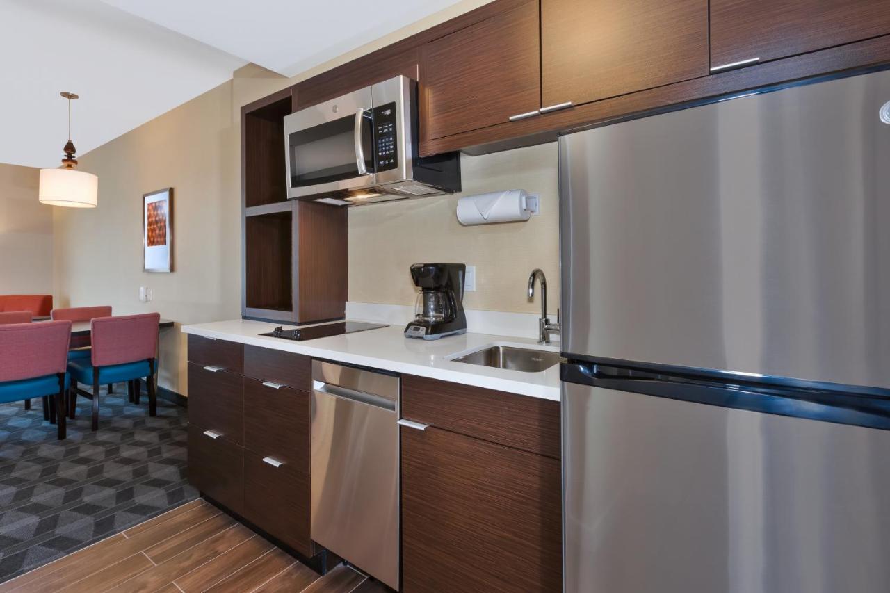 Studio, 1 King, Sofa bed at TownePlace Suites by Marriott Grand Rapids Airport Southeast