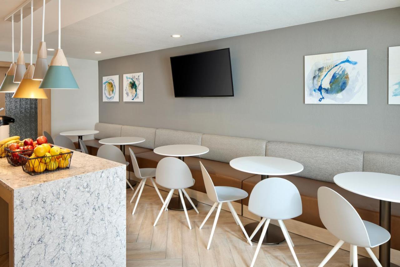 | TownePlace Suites Marriott Dulles Airport