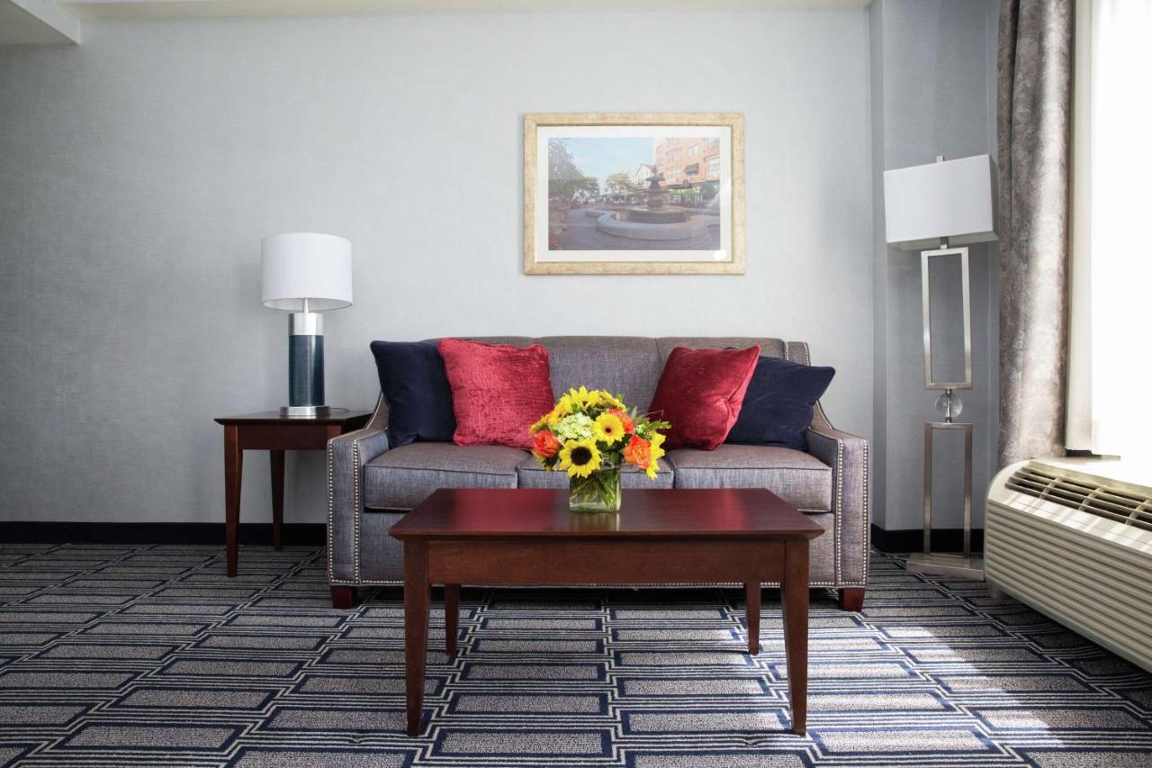 King Studio - Non-Smoking at Hampton Inn & Suites Providence Downtown