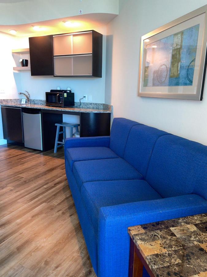 Studio Suite, City View at Days Inn by Wyndham Biloxi Beach