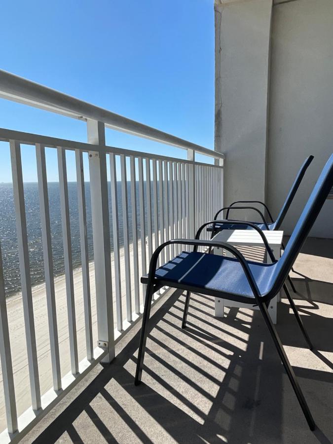 Two Bedroom One and a Half Bath Suite, Full Ocean View at Days Inn by Wyndham Biloxi Beach