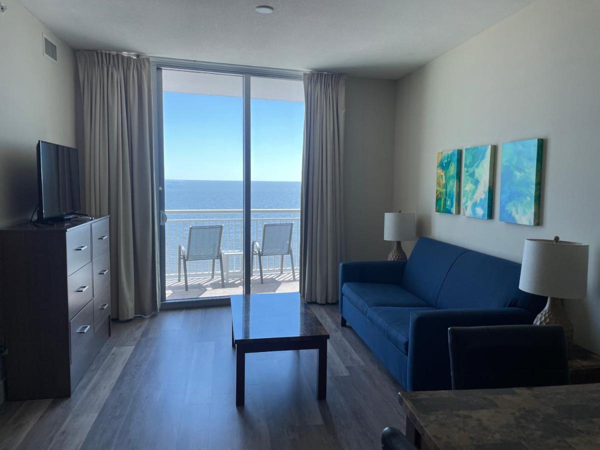 Two Bedroom One and a Half Bath Suite, Full Ocean View at Days Inn by Wyndham Biloxi Beach