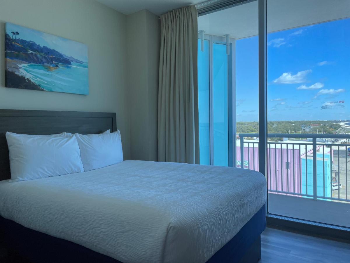Two Bedroom Two Bathroom Suite, Partial Ocean View at Days Inn by Wyndham Biloxi Beach
