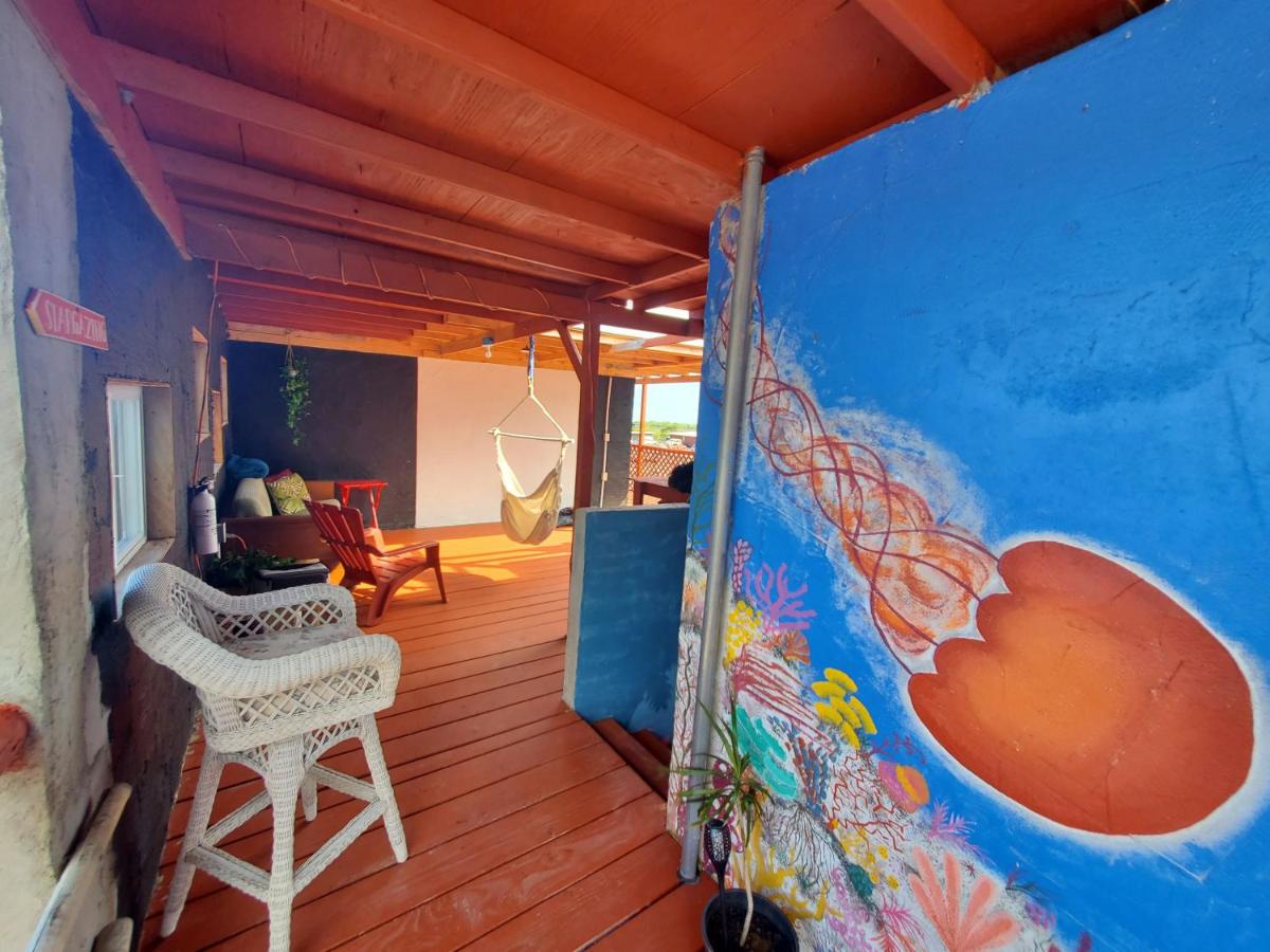 | Open Gate Hostel Hawaii