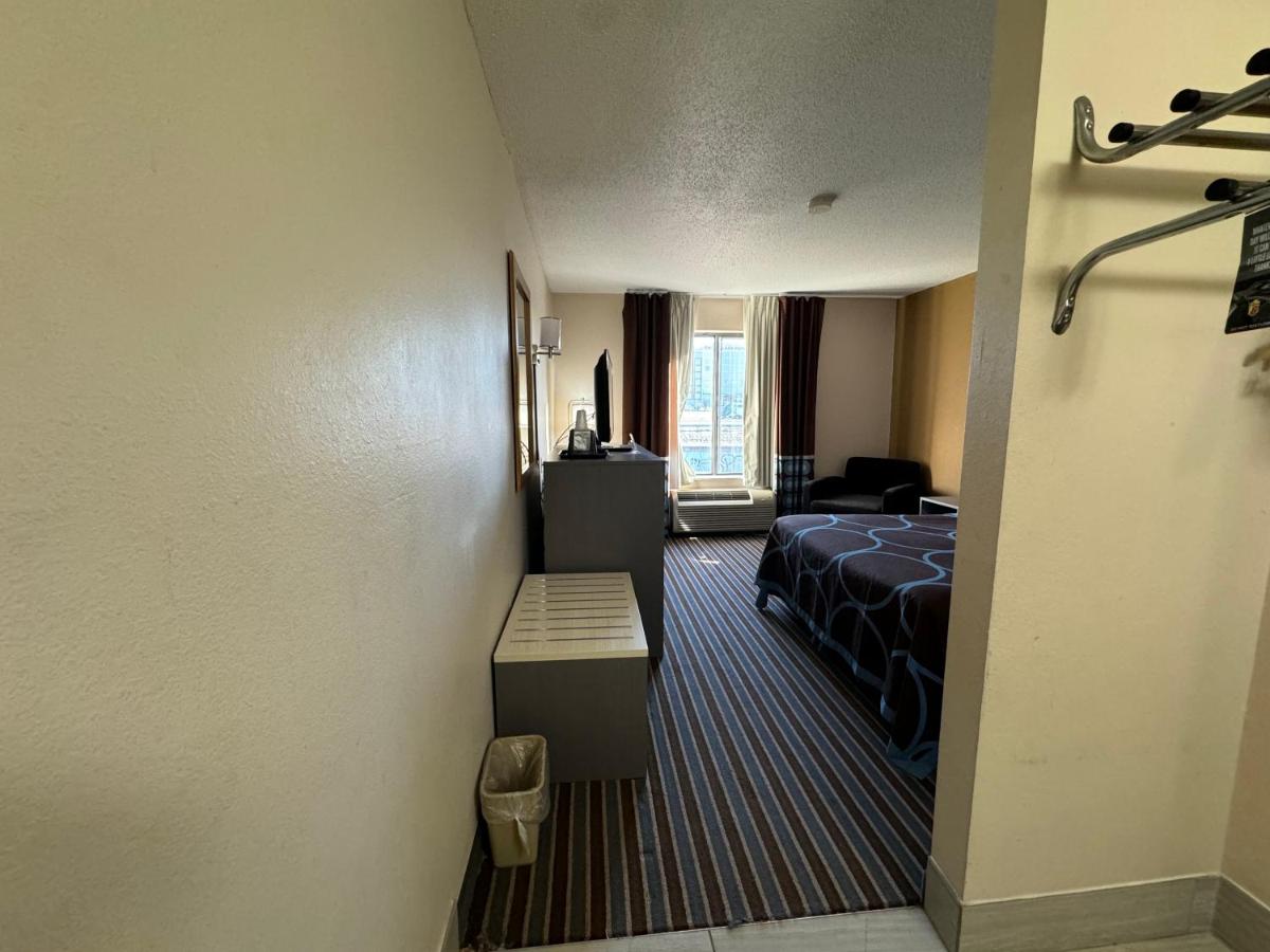 | Super 8 by Wyndham Columbia Clark Lane