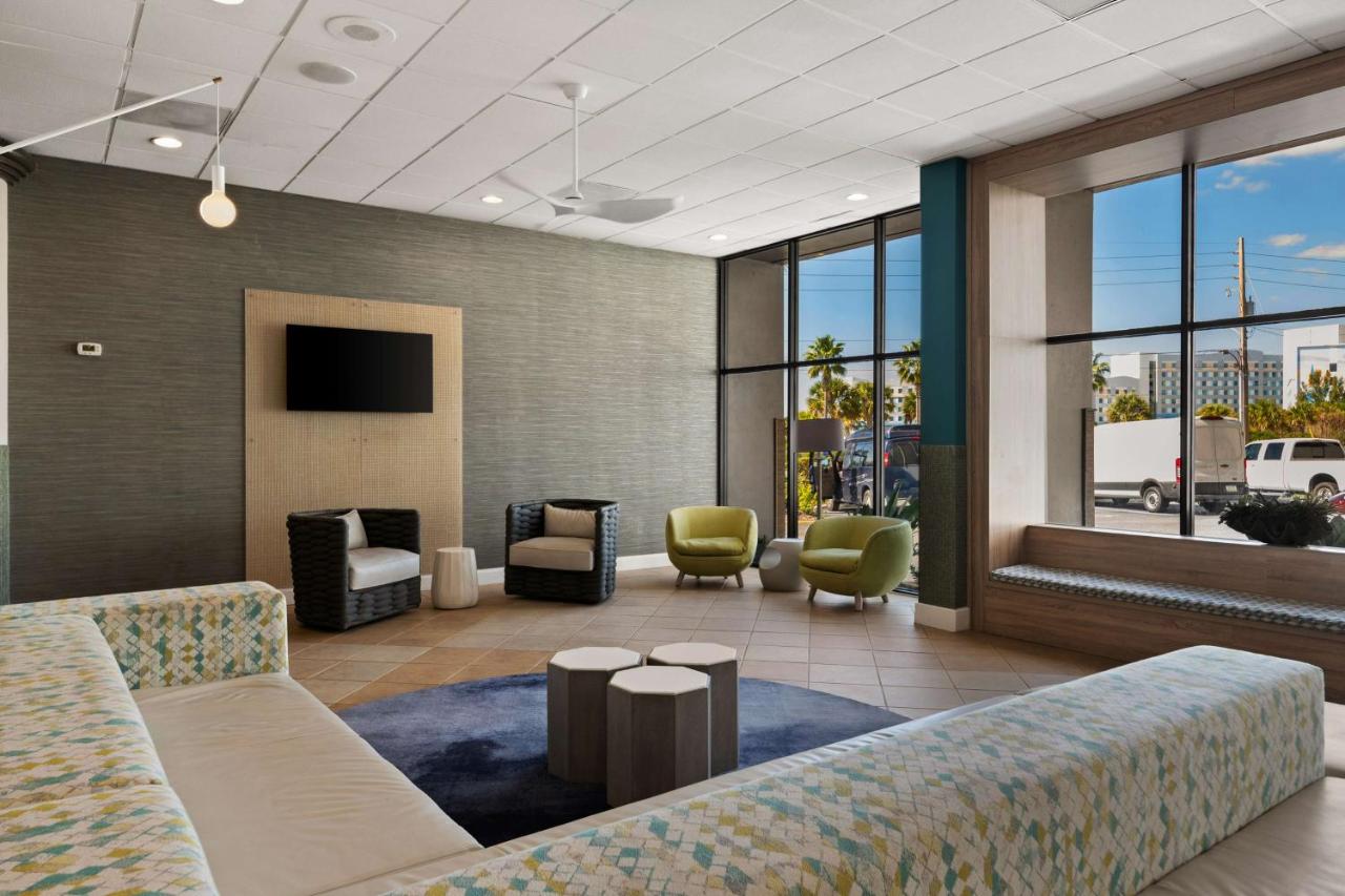 | Best Western Orlando Gateway Hotel