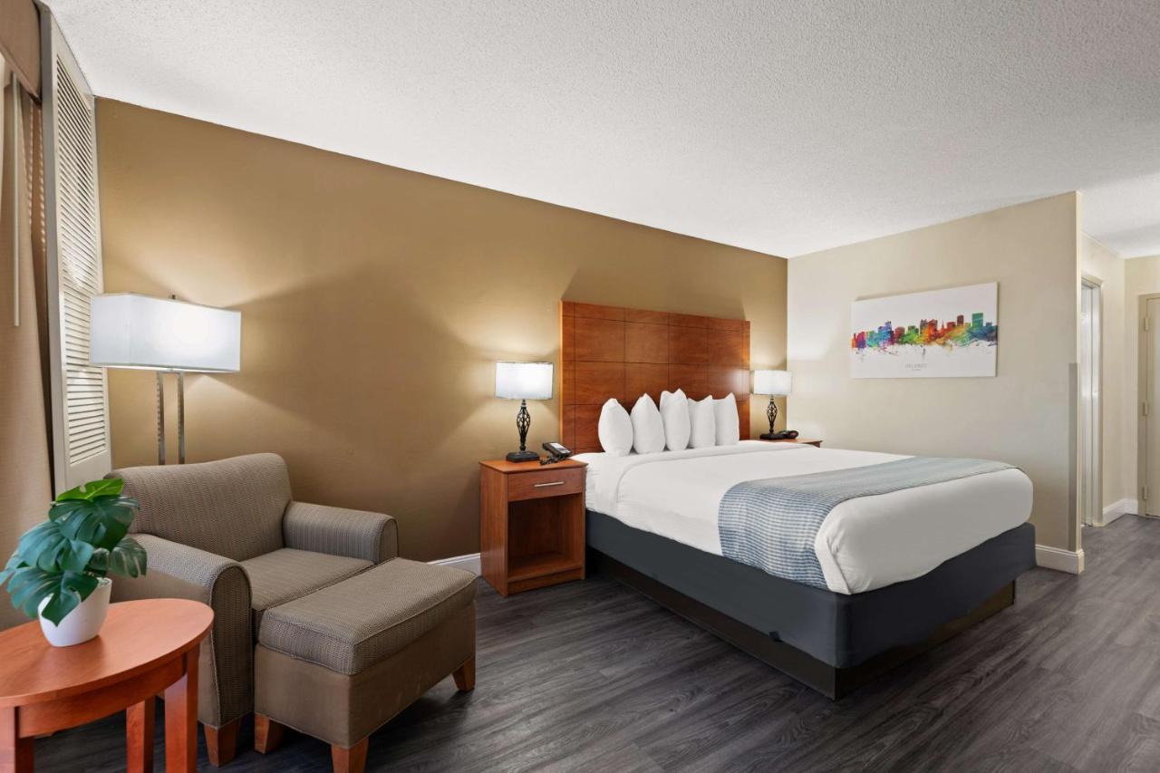 | Best Western Orlando Gateway Hotel