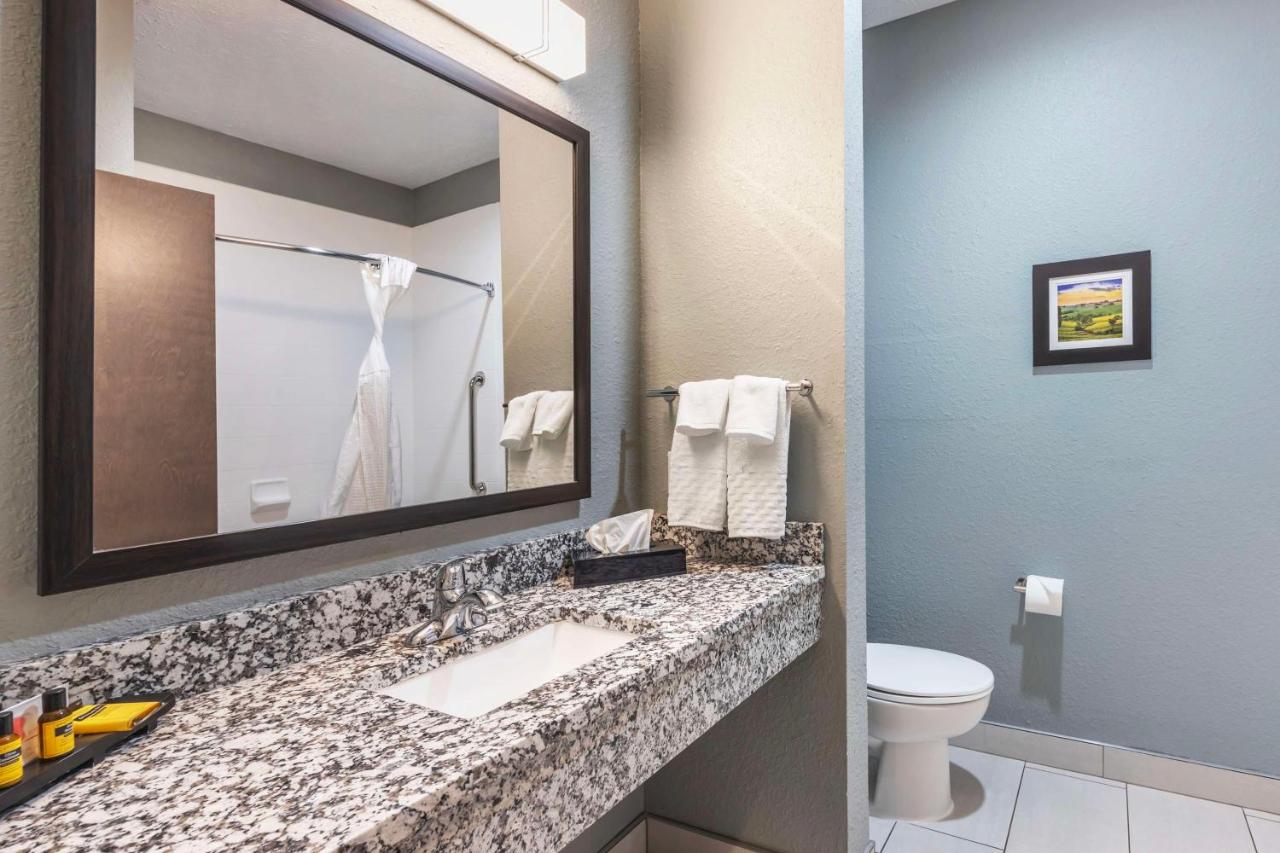 King Room at Best Western Plus Owensboro