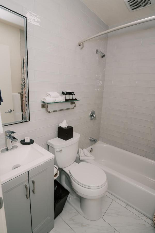 Duplex Studio at Pantai Inn