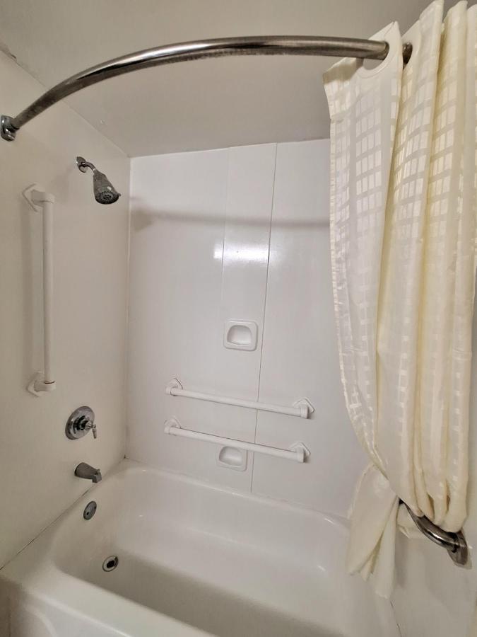 King Room - Disability Access at Trident Inn & Suites, New Orleans