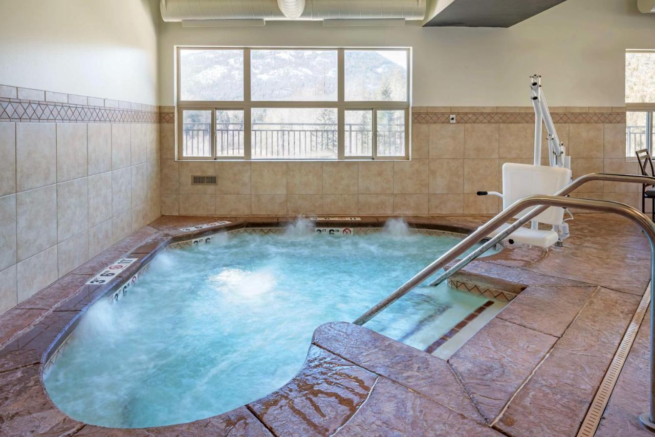 | Best Western Plus Ponderay Mountain Lodge Sandpoint
