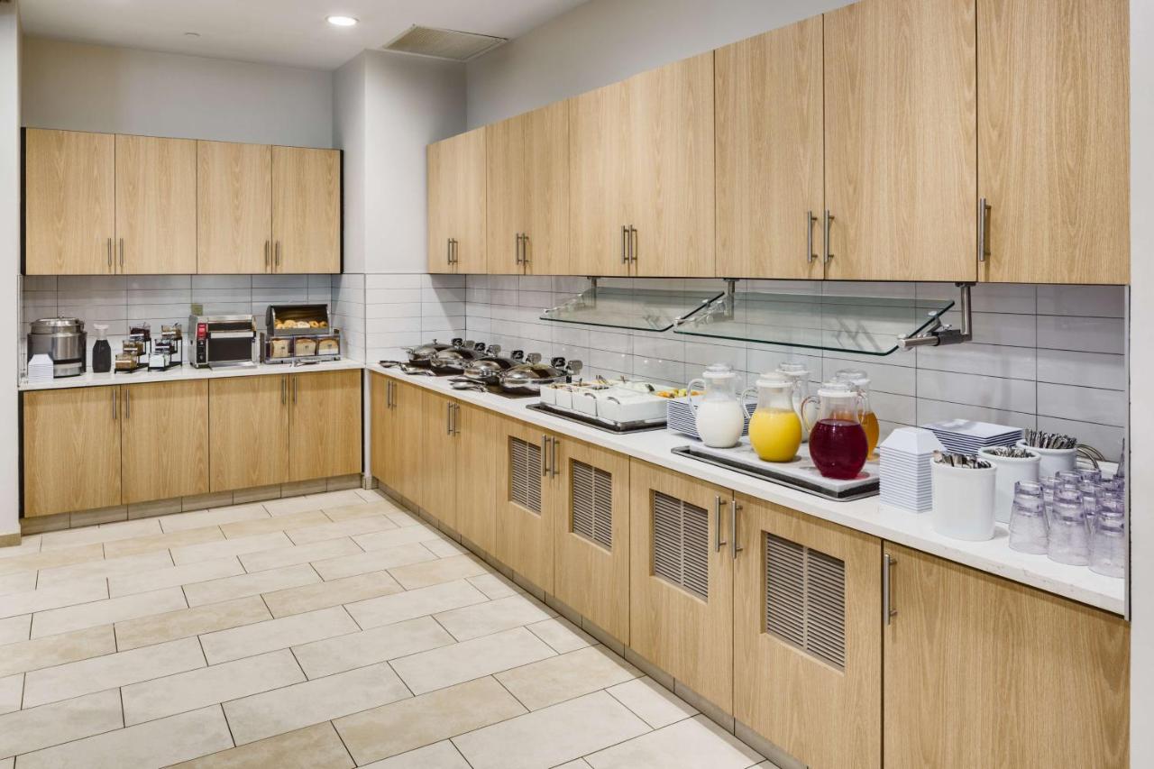 | Hyatt House Hartford North/Windsor