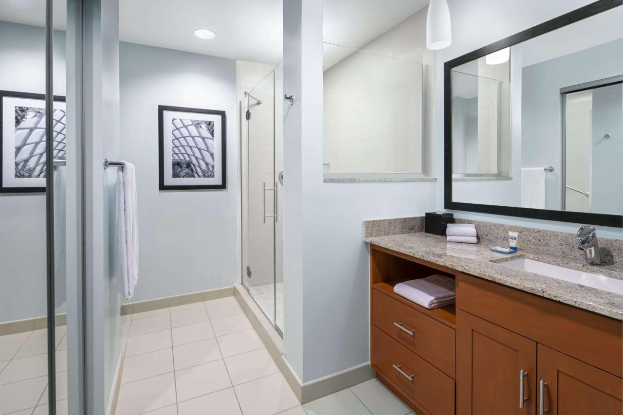 King Room - Disability Access with Bathtub at HYATT house Boulder/Broomfield