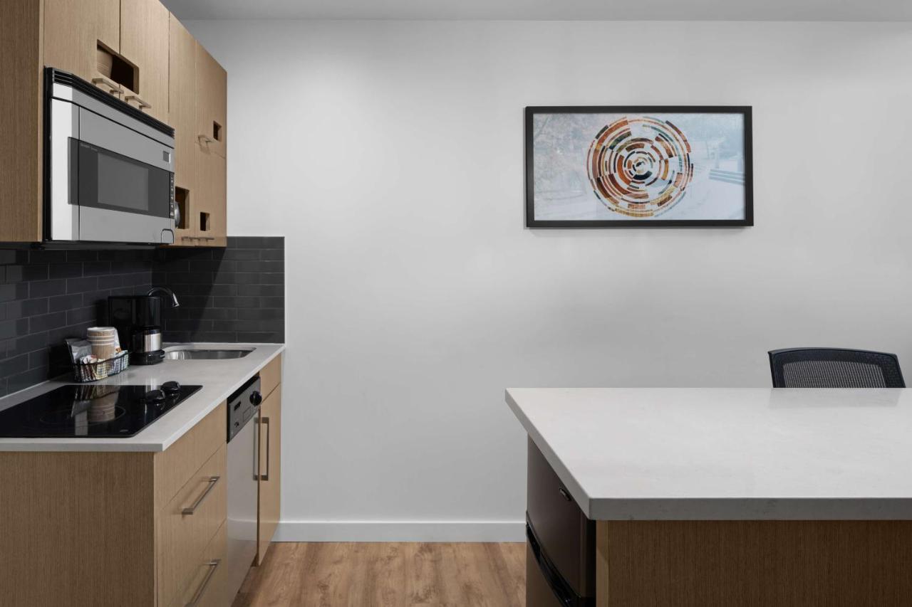 King Room - Disability Access at Hyatt House Raleigh North Hills