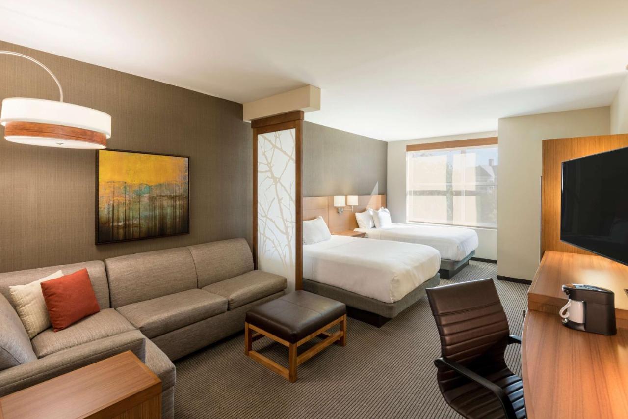 Deluxe Queen Room with Two Queen Beds and Sofa Bed - High Floor at Hyatt Place Greenville Downtown