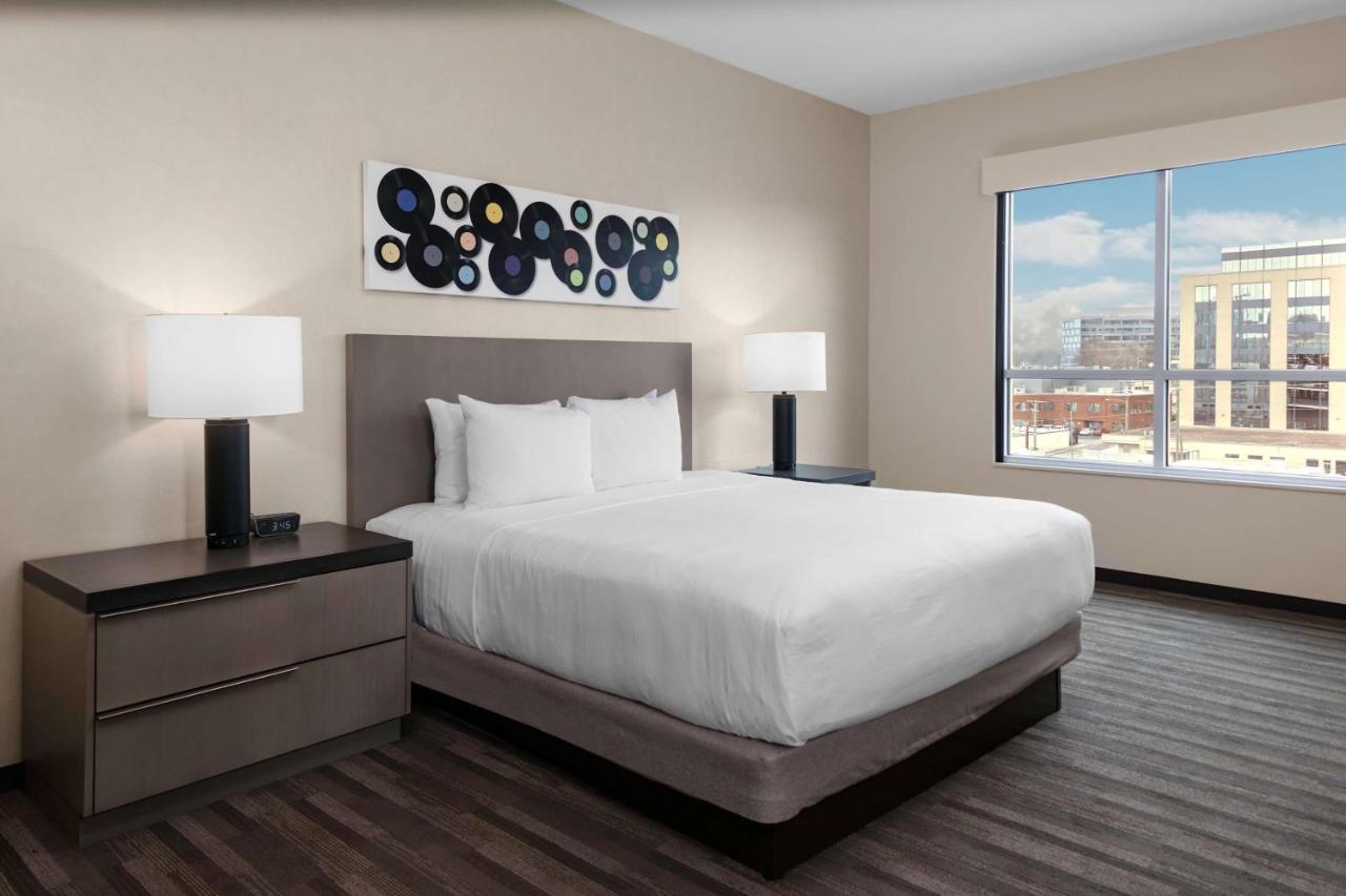 One-Bedroom King Suite at Hyatt House Nashville Downtown/Convention Center
