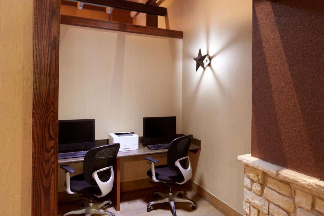 | Hyatt Place Fort Worth Stockyard