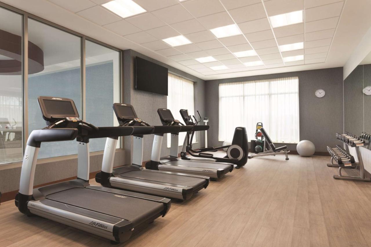| Hyatt Place Buffalo / Amherst, NY