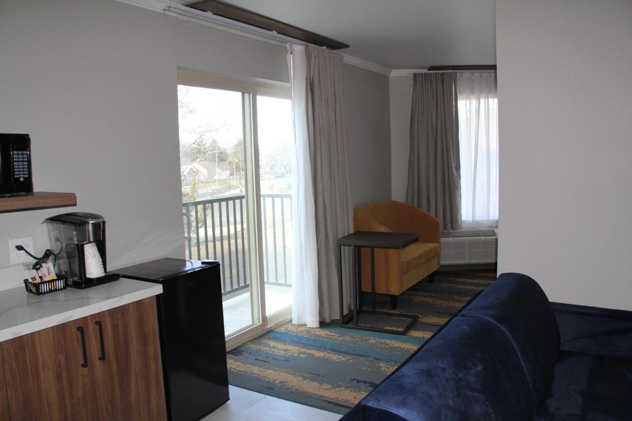 King Studio Suite - Non-Smoking at La Quinta Inn & Suites by Wyndham Yakima Downtown