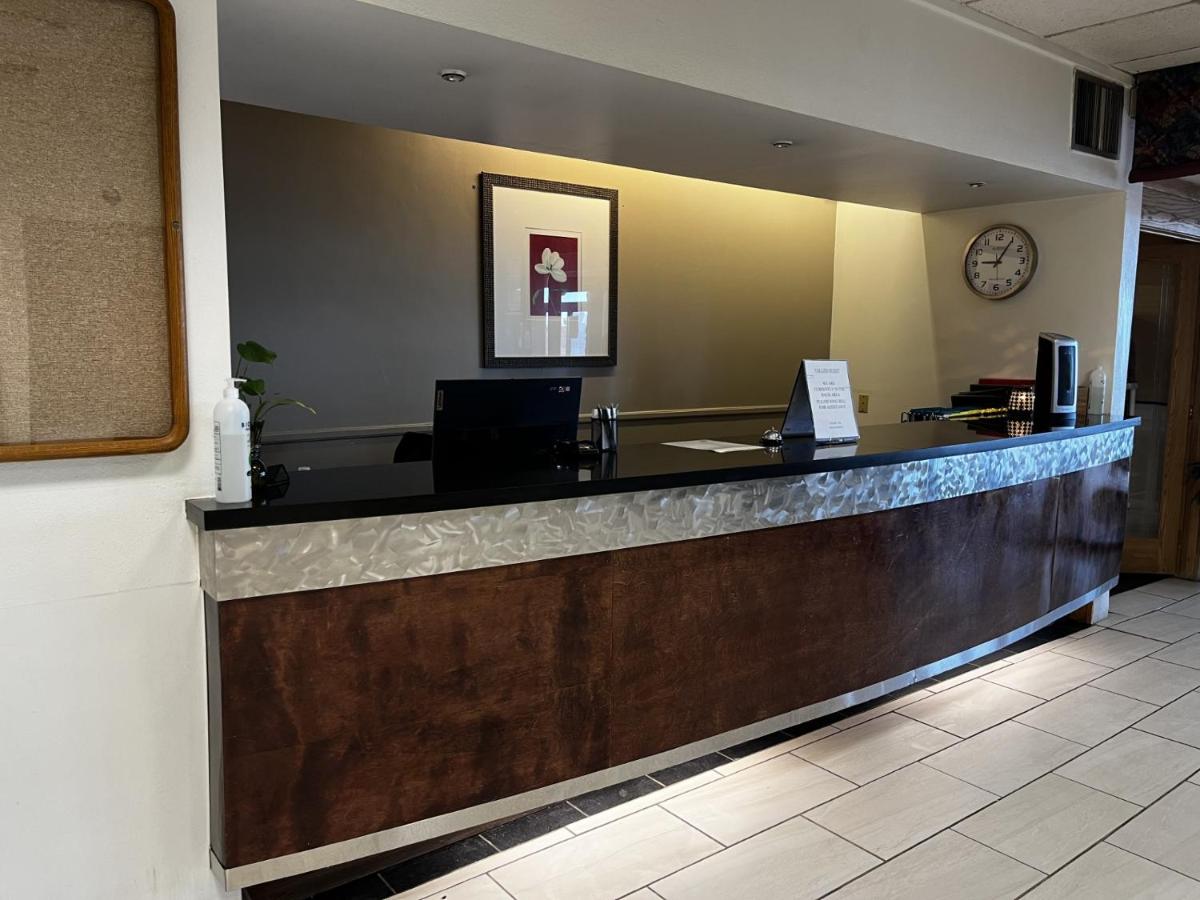  | Budget Inn Laramie