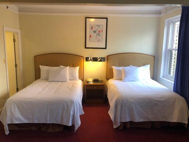 Double Room with Two Double Beds - Non-Smoking at Travelodge by Wyndham Downtown Chicago