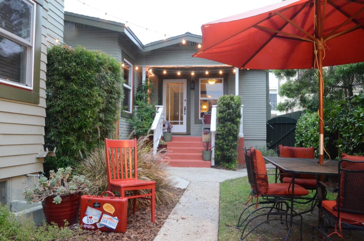 | Hillcrest House Bed & Breakfast