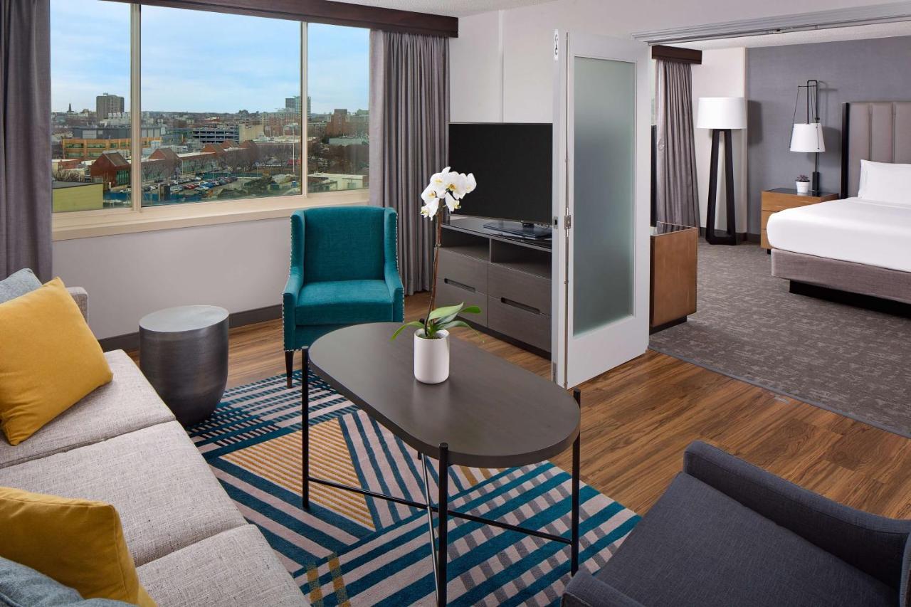 Executive Suite at Hyatt Regency Boston/Cambridge