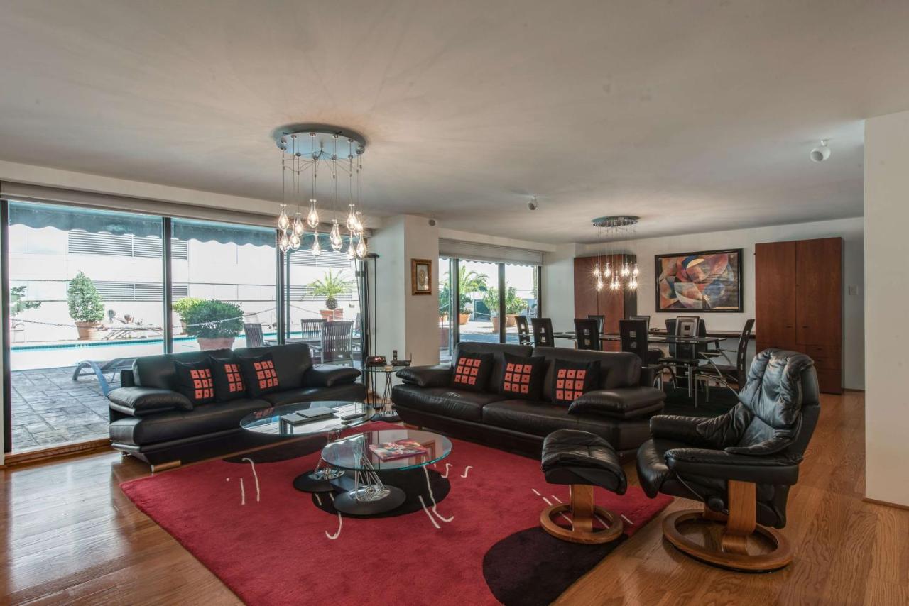 | Hilton Houston Plaza/Medical Center