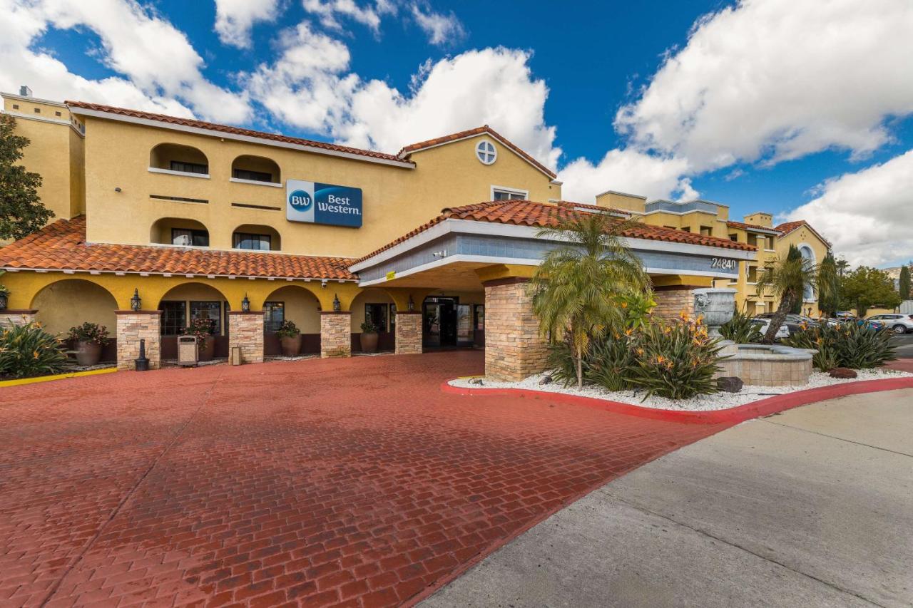  | Best Western Moreno Hotel & Suites